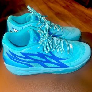 PUMA MB.02 ROTY Lamelo Ball
Basketball Shoes Blue Atoll/Ultra Blue
